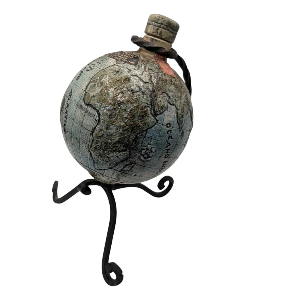 Vintage Creative World Decanter with Stand Ceramic Liquor Bottle Barware Italy